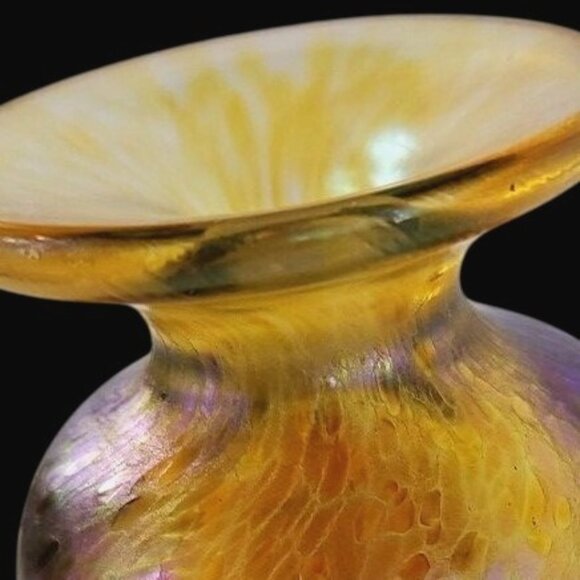 Very Small Robert Held Signed Iridescent Studio Art Glass Bud Vase - Picture 12 of 14